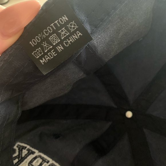 New York Ball Cap - Picture 4 of 4